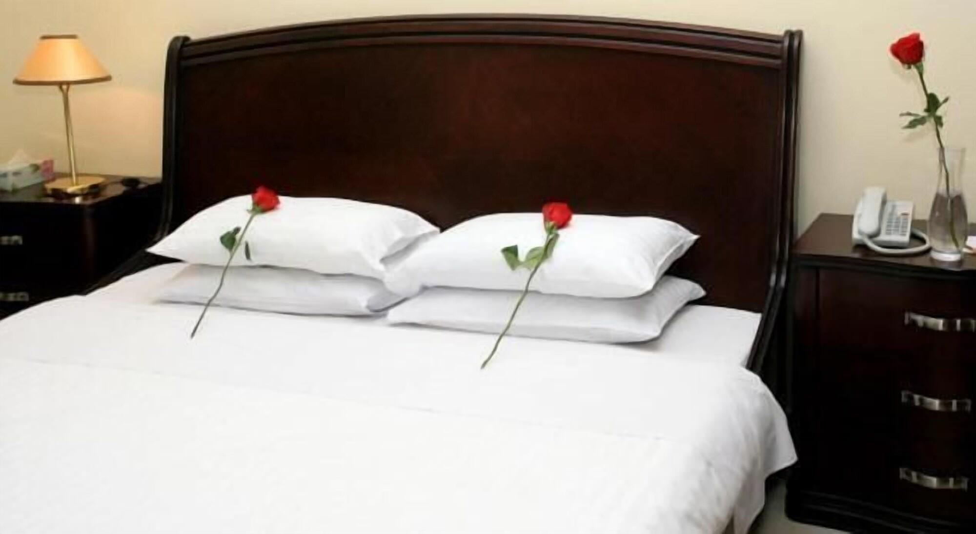Al Muntazah Plaza Hotel Ντόχα Εξωτερικό φωτογραφία