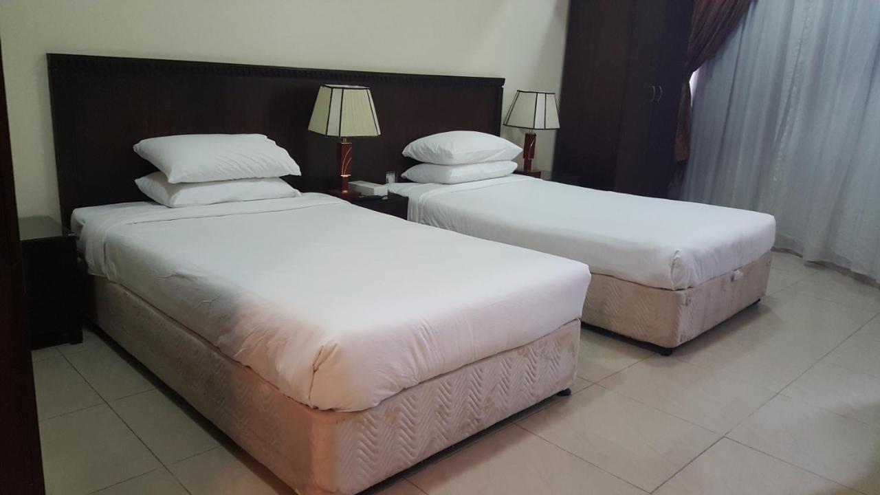Al Muntazah Plaza Hotel Ντόχα Εξωτερικό φωτογραφία